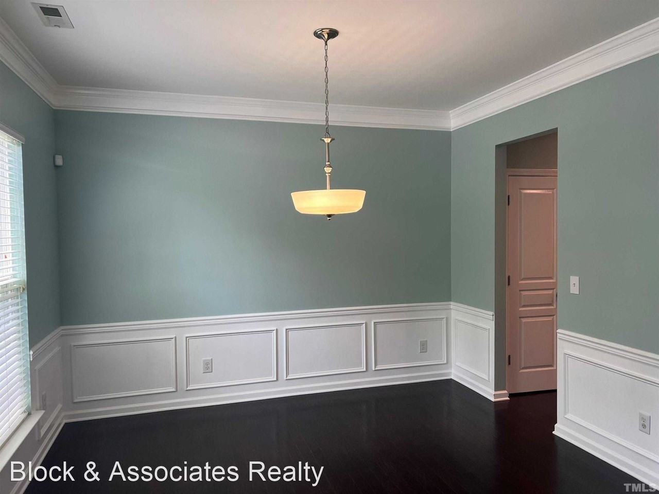 5002 Blue Jack Oak Dr - Photo 2 of 21
