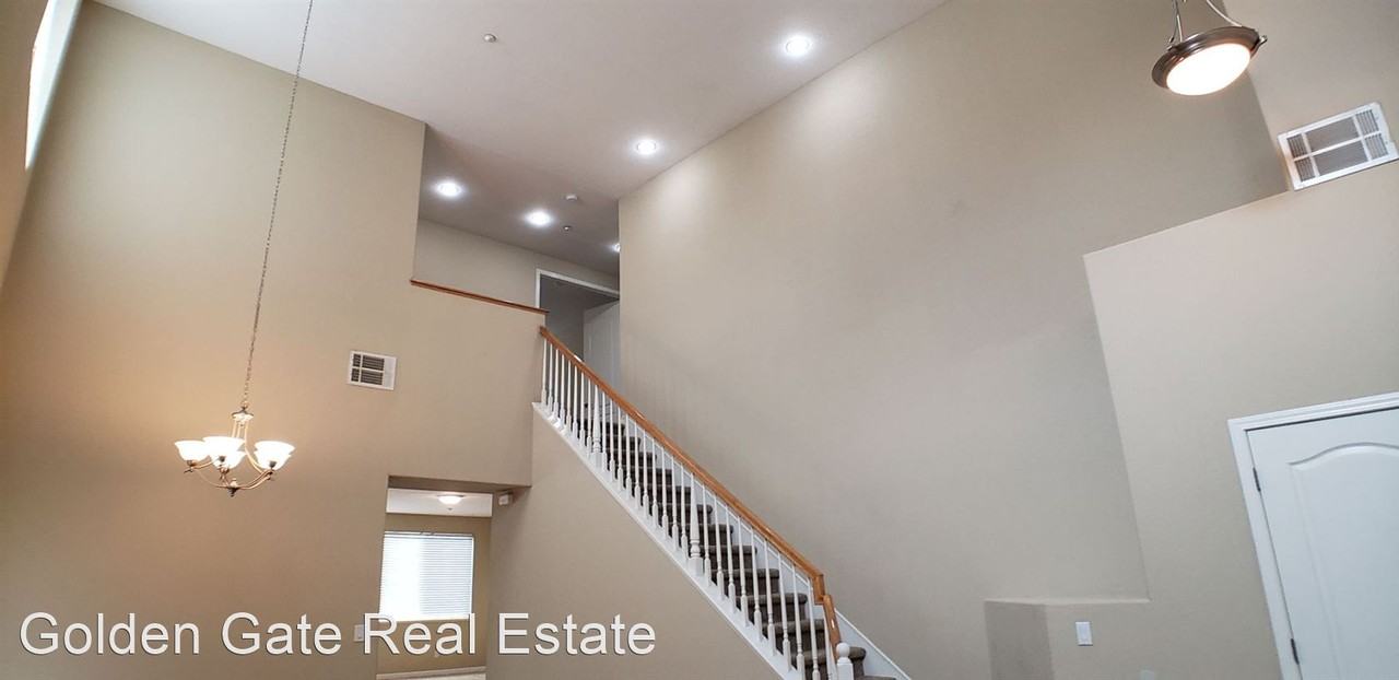 2362 Tamalpais Ave - Photo 3 of 30