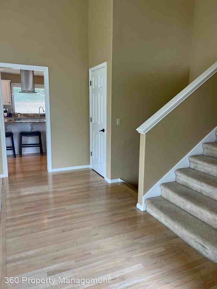 281 Port Townsend Bay Rd - Photo 3 of 21