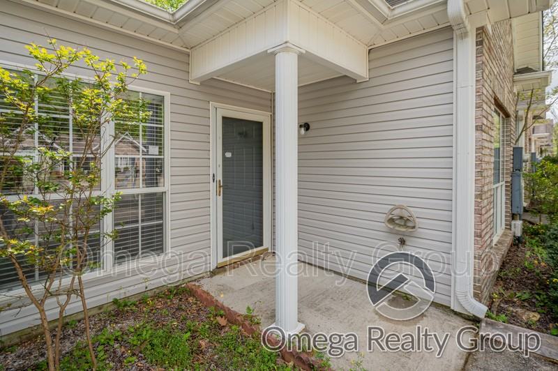 125 Hidden Creek Cir - Photo 4 of 45