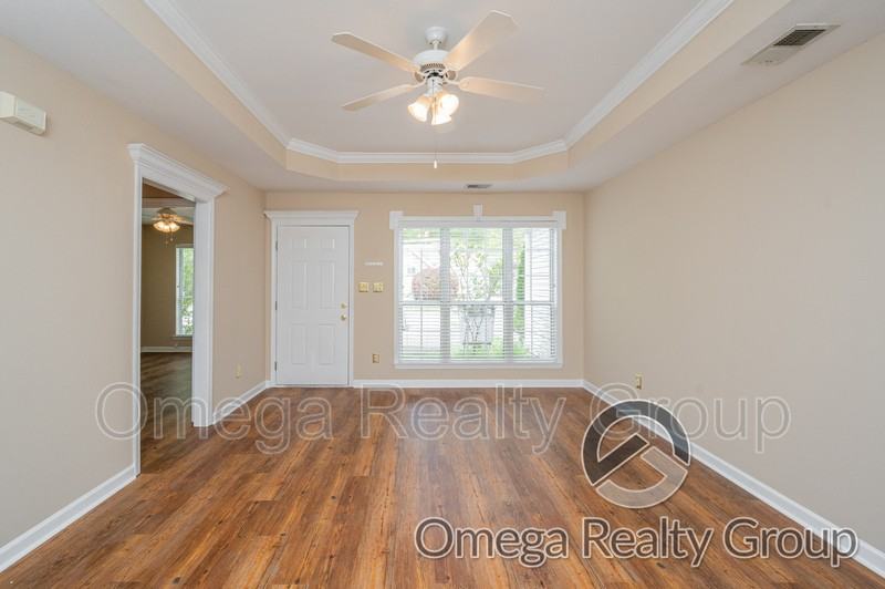 125 Hidden Creek Cir - Photo 6 of 45