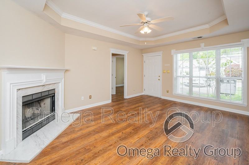 125 Hidden Creek Cir - Photo 7 of 45