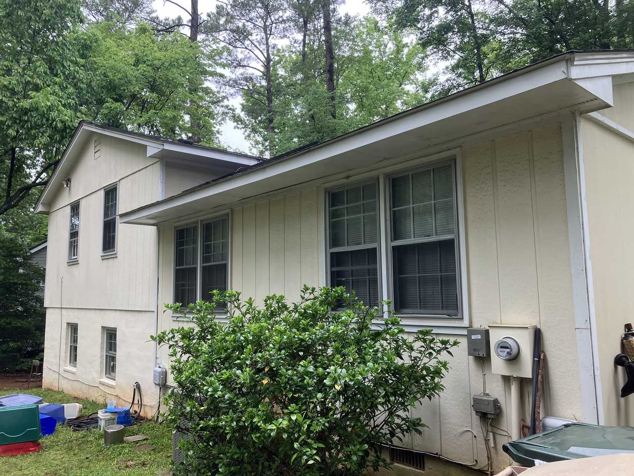 205 Hutchins Dr #205 - Photo 2 of 3