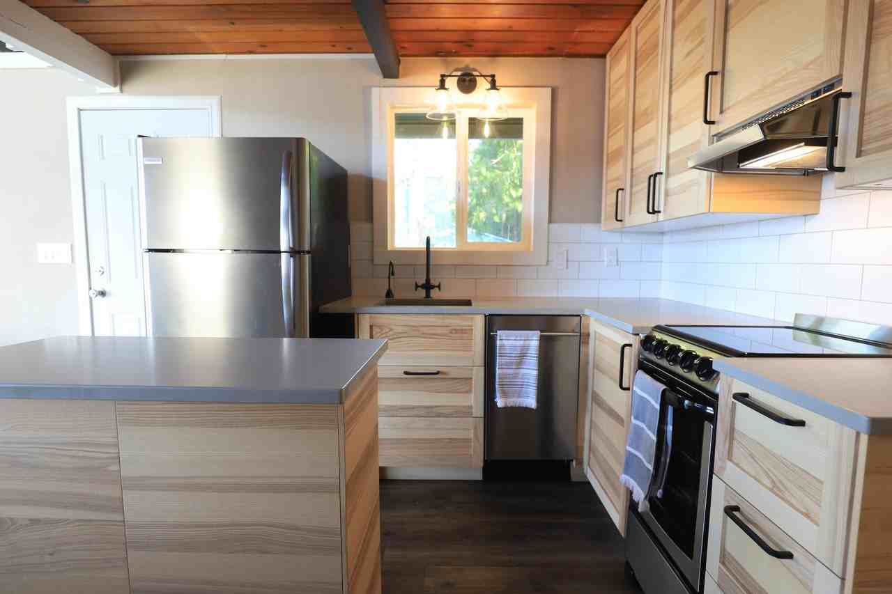 391 W Nahwatzel Beach Dr - Photo 5 of 11