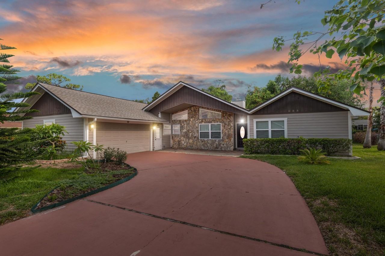 825 Park Ct - Photo 2 of 47