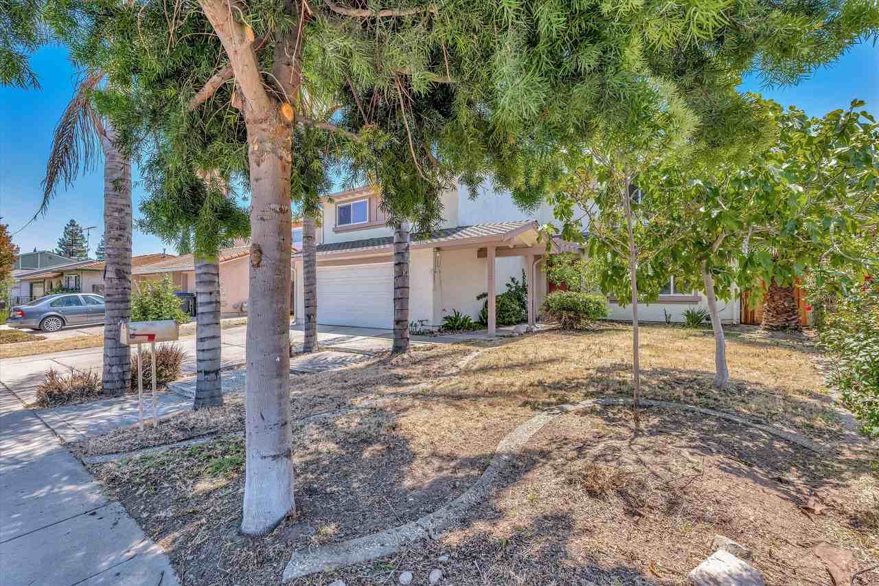 4445 Park Paxton Pl - Photo 2 of 50