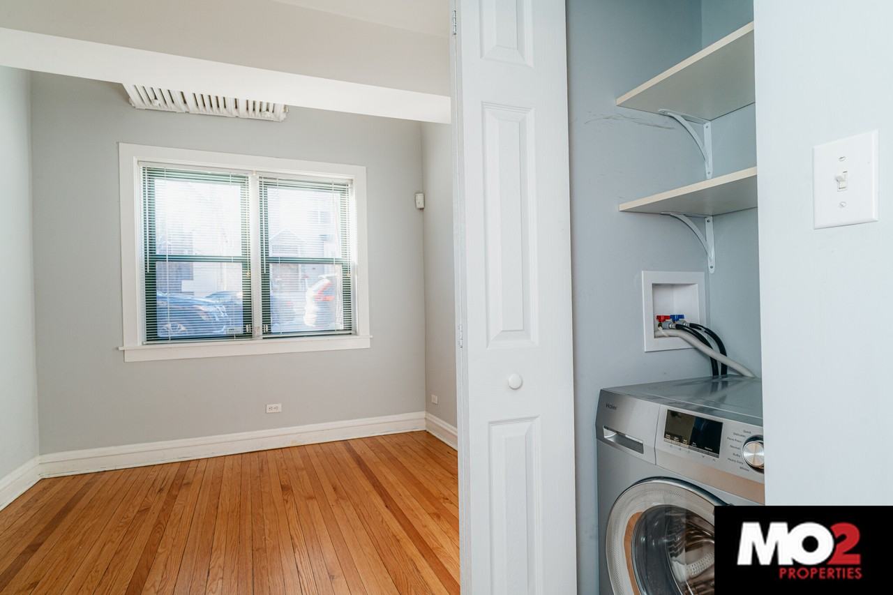 1150 W Lill Ave #G - Photo 6 of 7