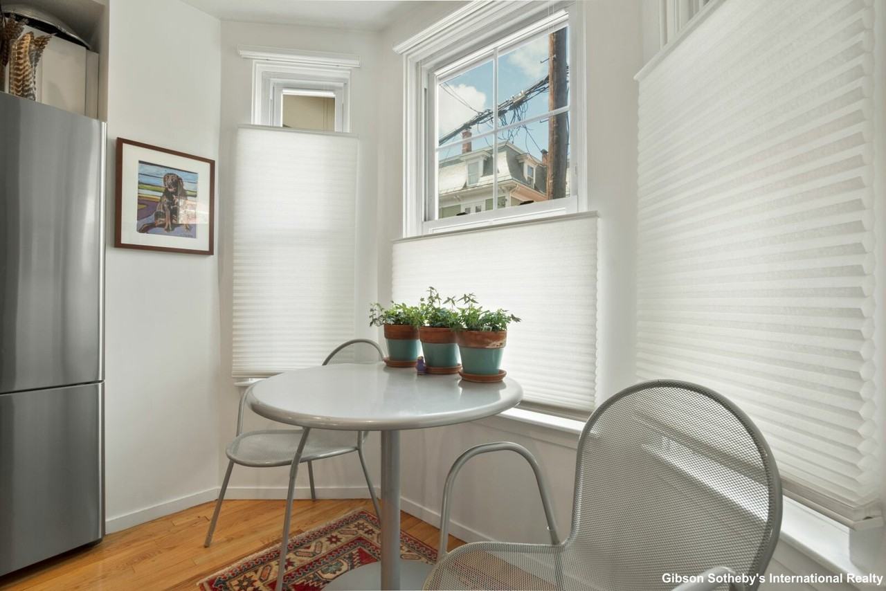 26 Bigelow St #A - Photo 5 of 21