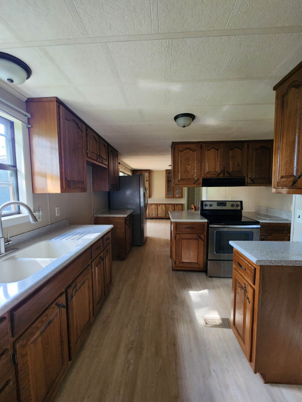 60 Ward Park - Photo 2 of 10