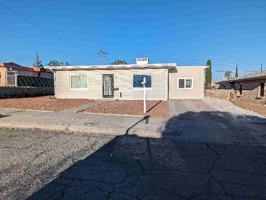 featured image of 1532 Edwards St