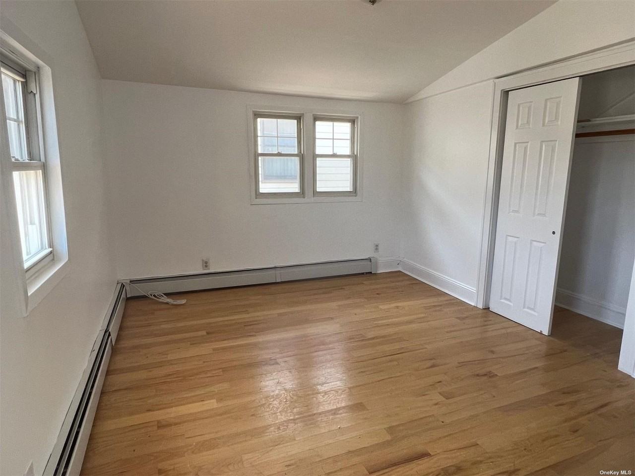 358 W Fulton St - Photo 3 of 8