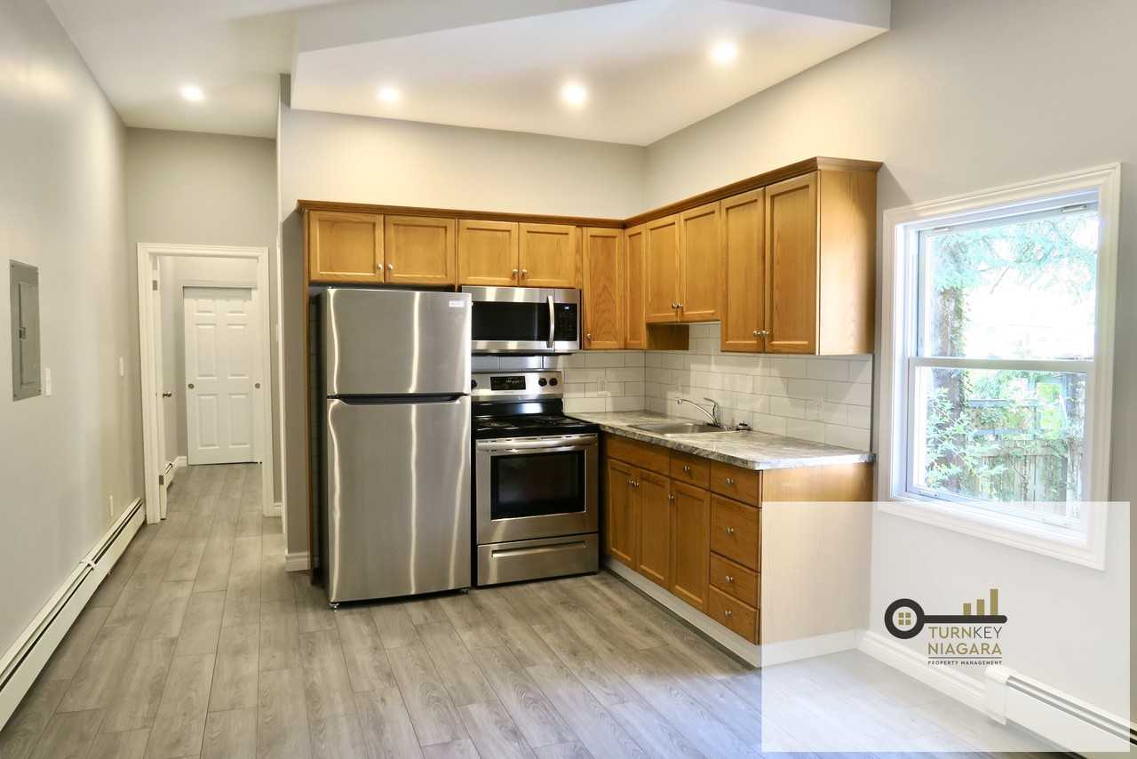 181 James Street #4 - Photo 4 of 9