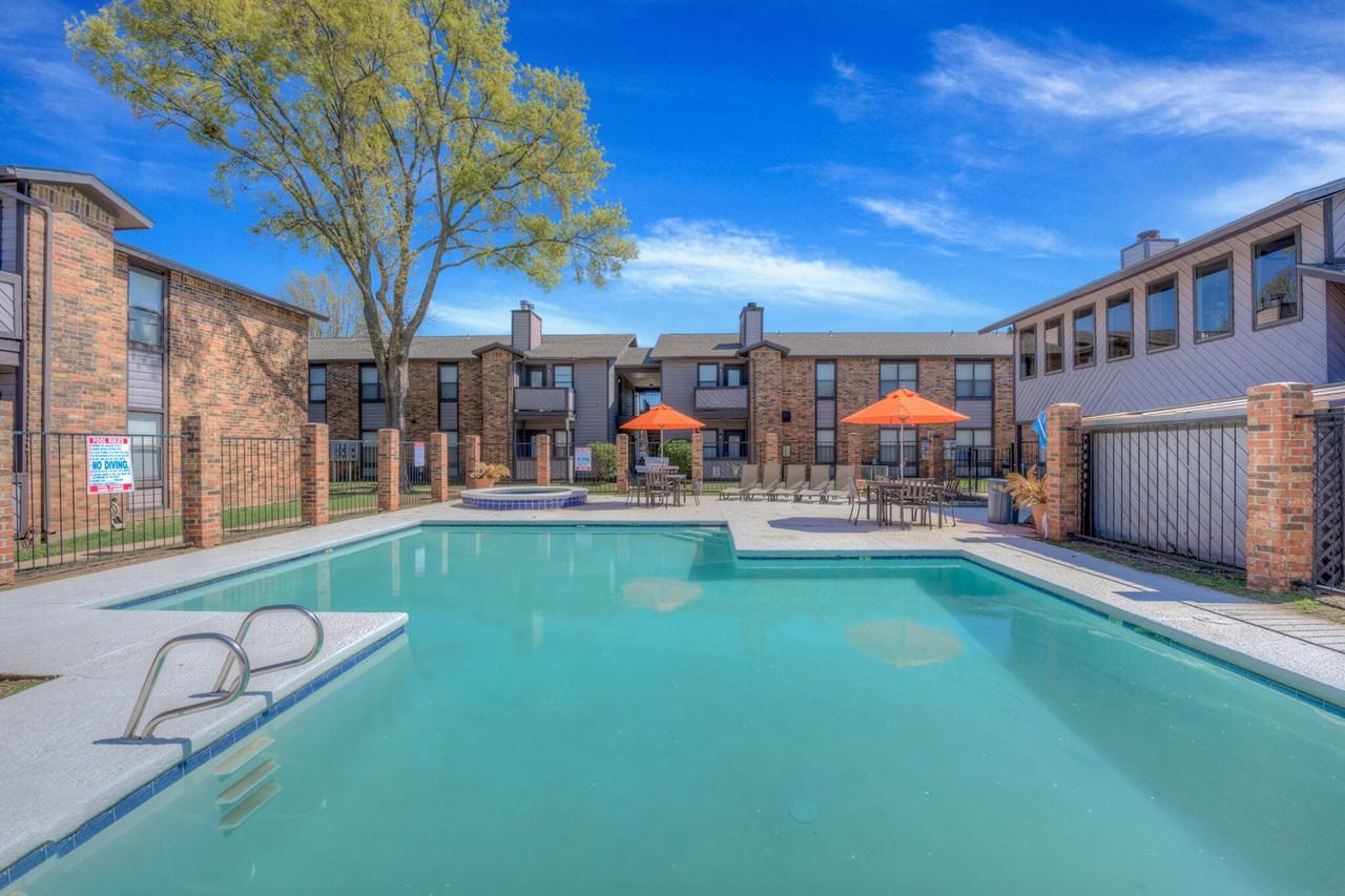 North Pointe Apartments - Photo 7 of 27