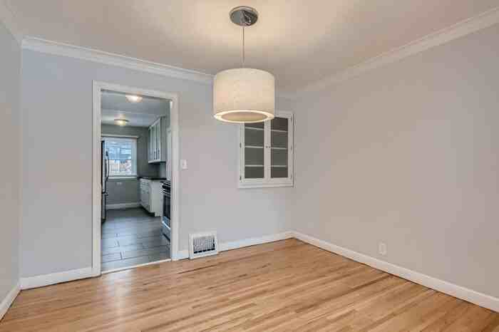 4024 Utica Ave S - Photo 3 of 12