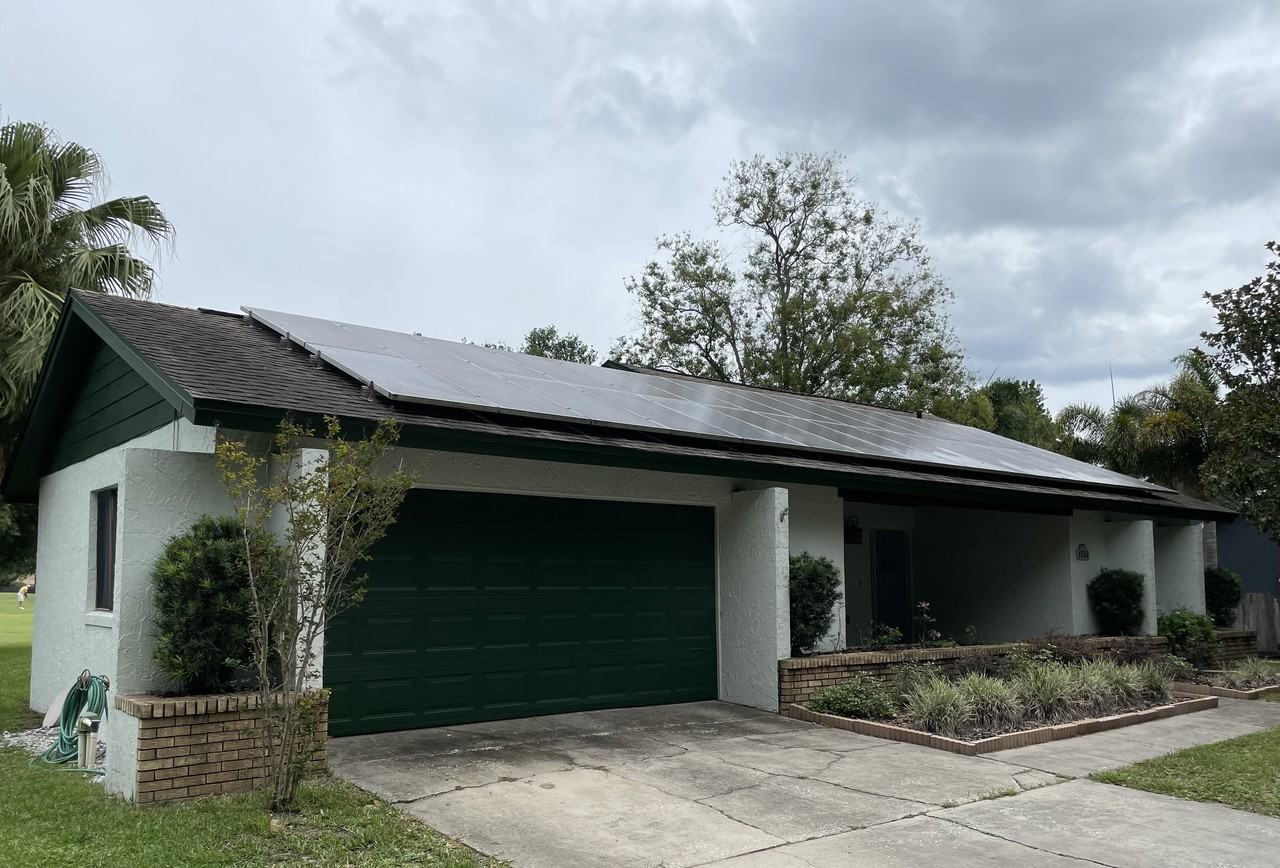 1724 Golfside Dr #NA - Photo 3 of 18