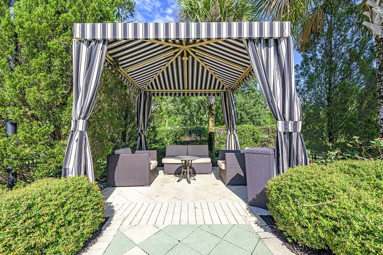 NxNW - Photo 6 of 27