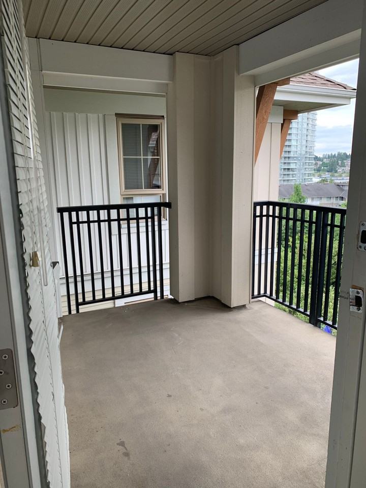 2088 Beta Ave - Photo 4 of 10