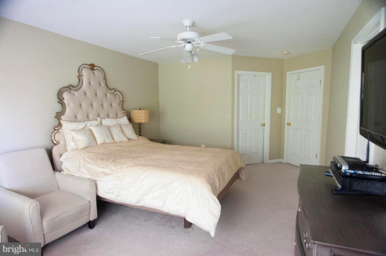 6419 Nice Pl #1 - Photo 6 of 16
