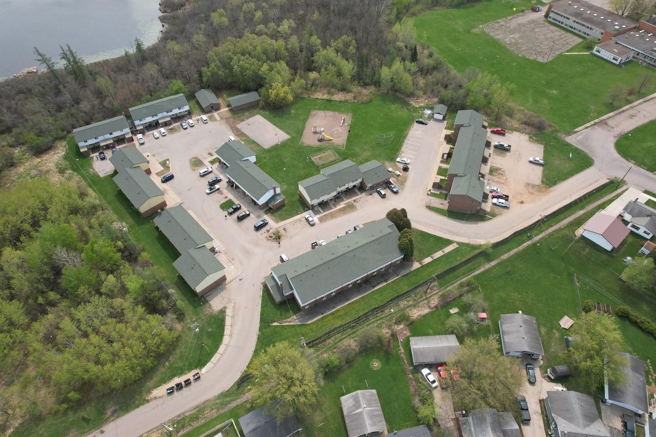 1618 East 29th Street #1618 - Photo 4 of 5