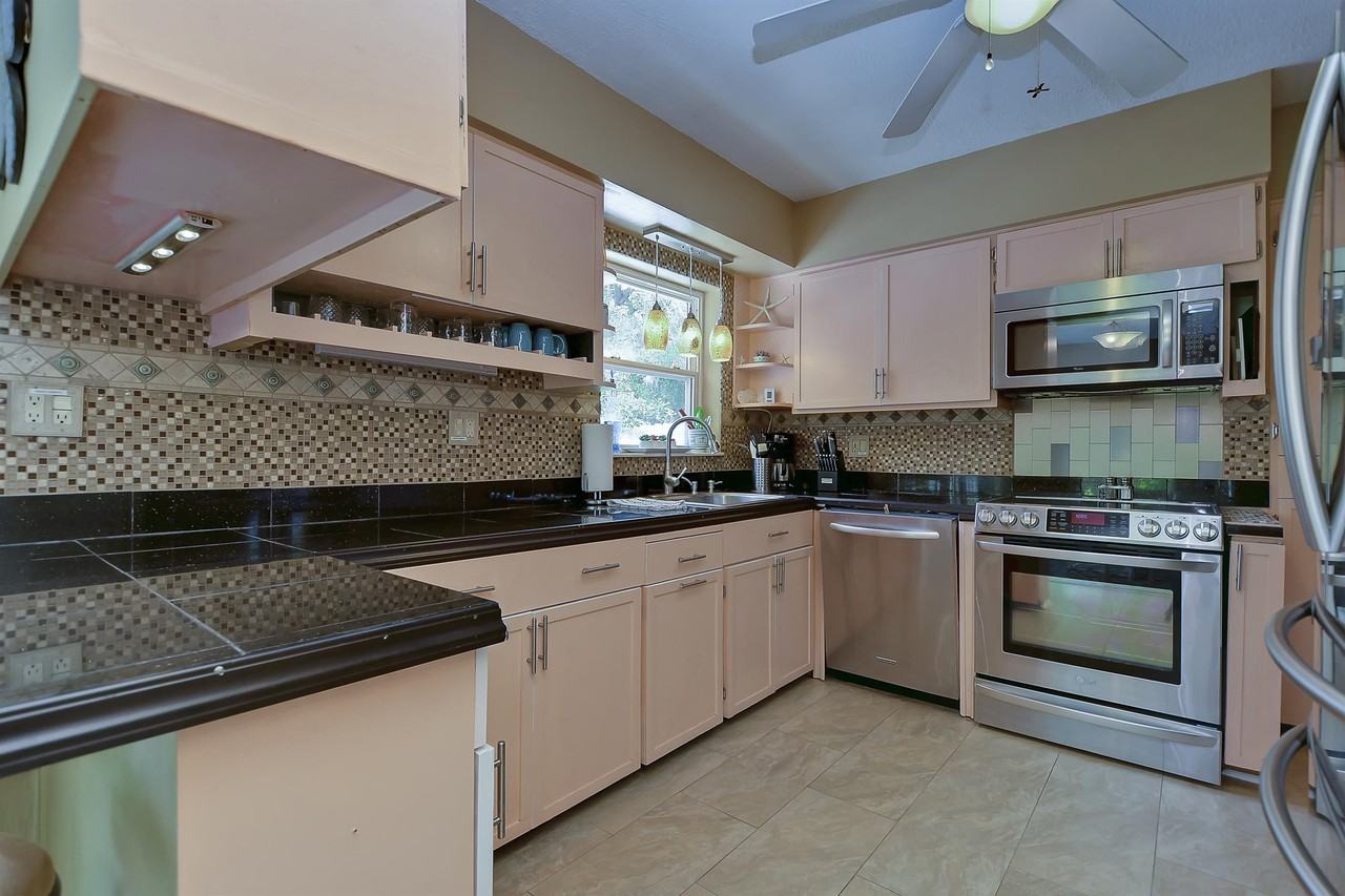 5850 24th Ave S #1 - Photo 6 of 18