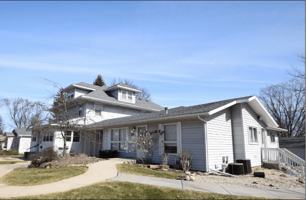 featured image of 129 North Main Street