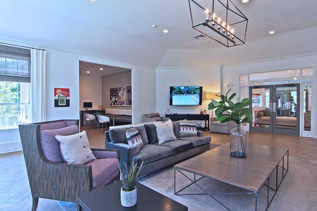 The Austin Apartment Homes - Photo 5 of 40