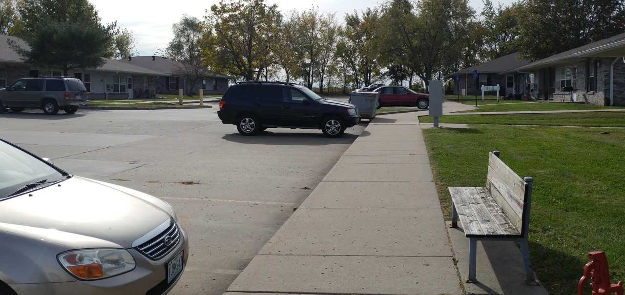 South Side Apartments 115 South St, Lathrop, MO 64465 Zumper