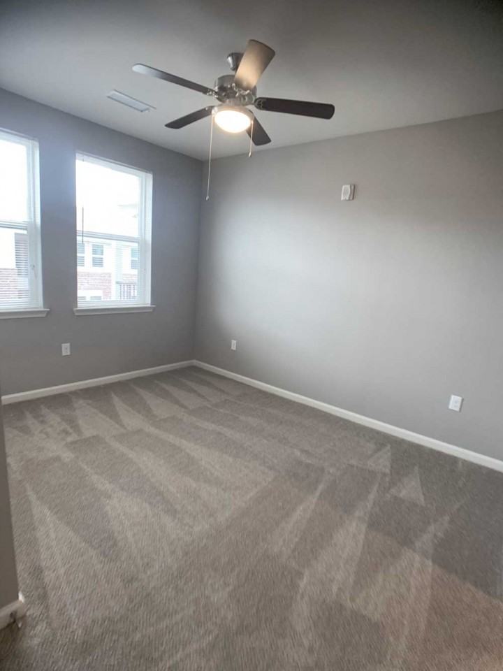 Lofts At Canterbury - Photo 2 of 12