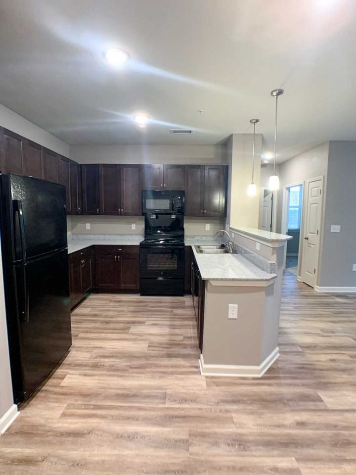 Lofts At Canterbury - Photo 3 of 12