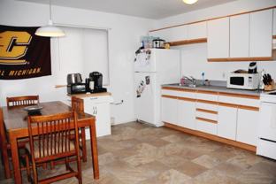 Jamestown Apartments - Photo 1 of 1