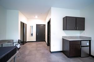 featured image of 916 North College Avenue