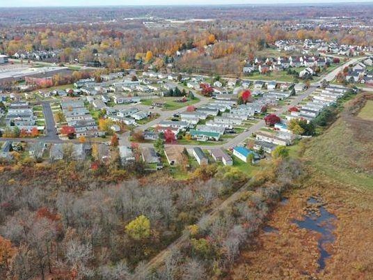 Camelot Village - Photo 7 of 25