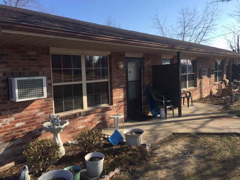 Linncourt Apts - Photo 2 of 2