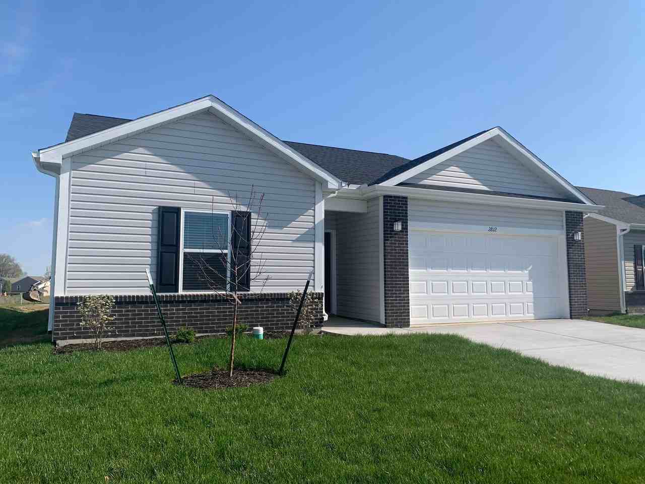 Avalon Bluffs - Photo 5 of 50