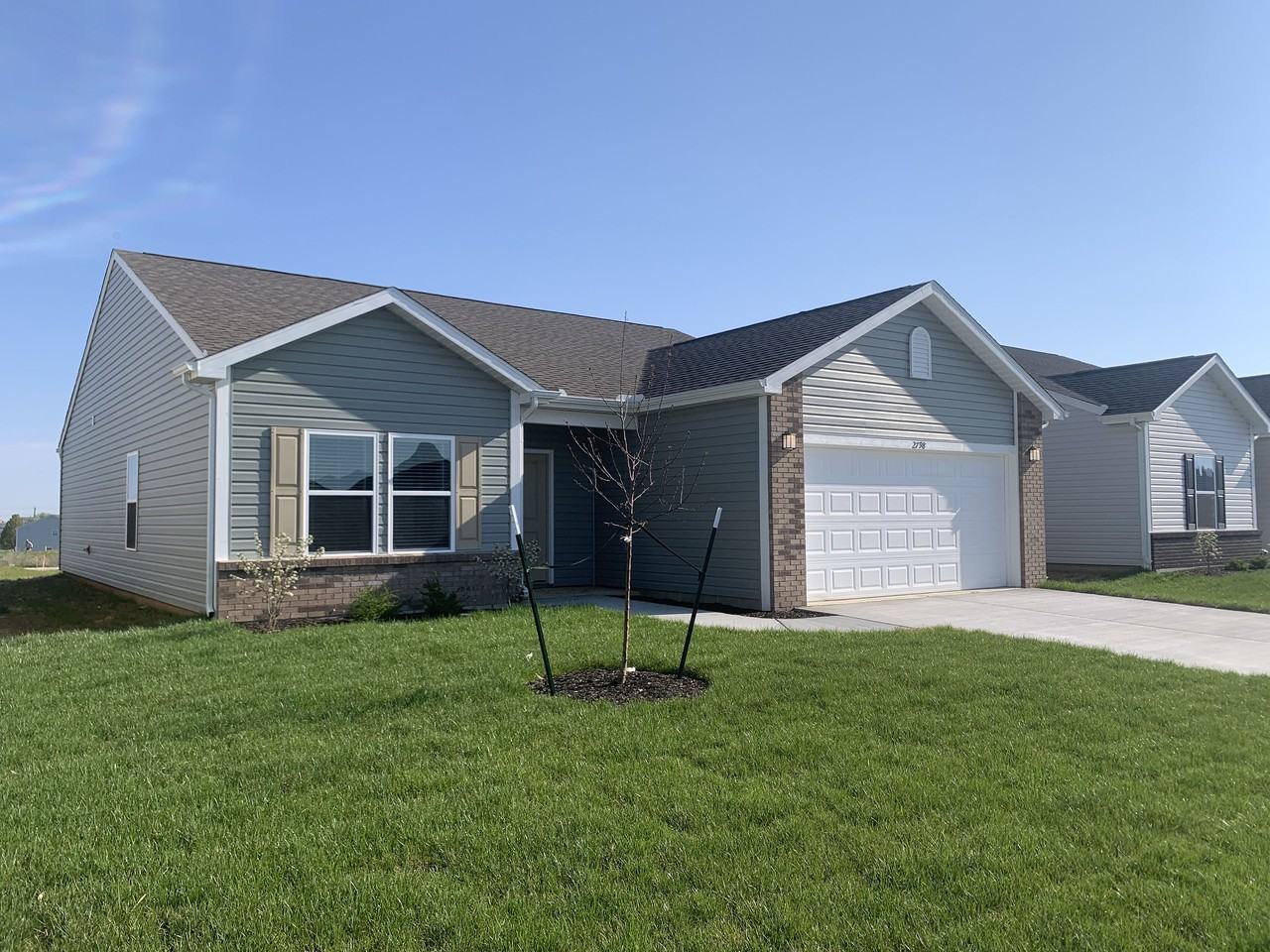 Avalon Bluffs - Photo 3 of 50