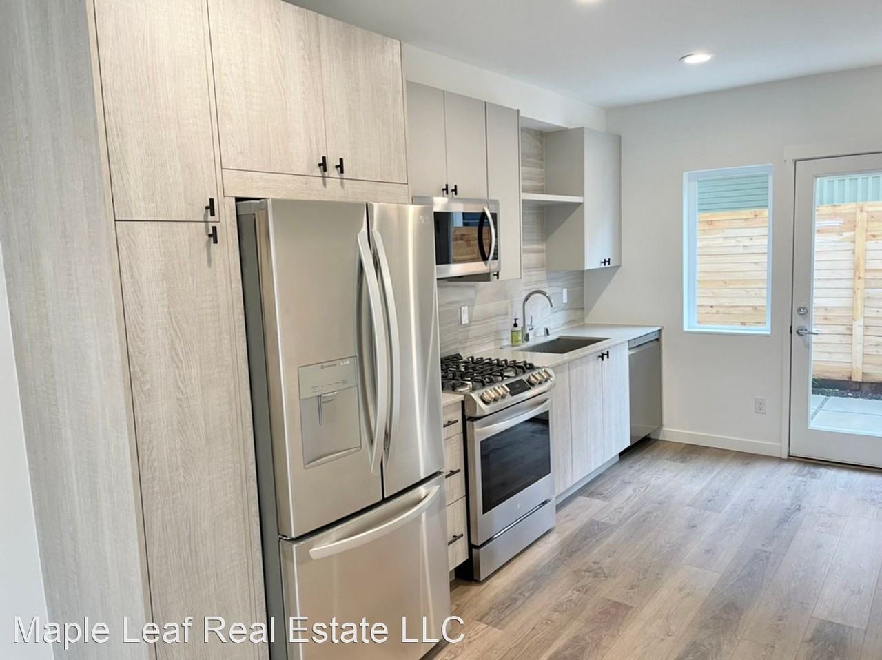 1705 N 42nd St - Photo 3 of 22