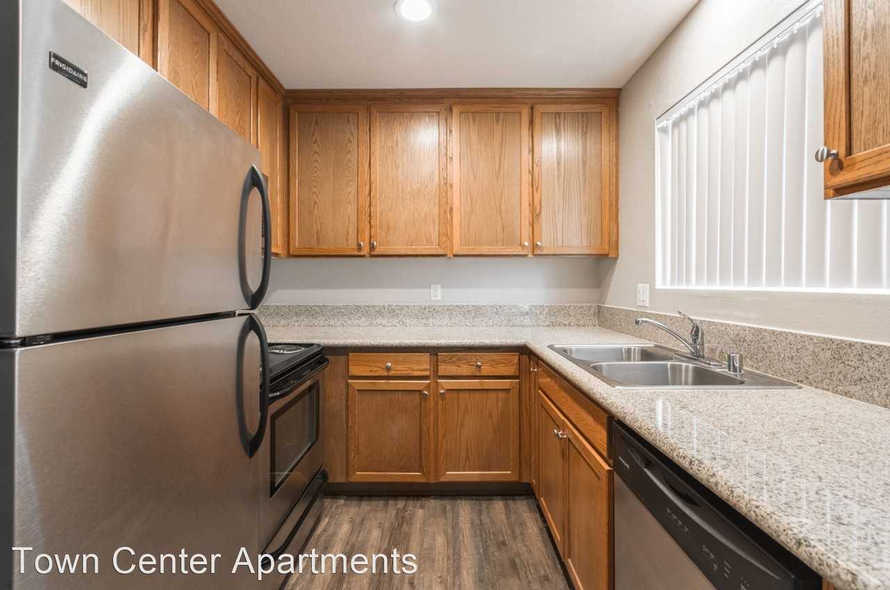 Town Center Apartments - Photo 3 of 45