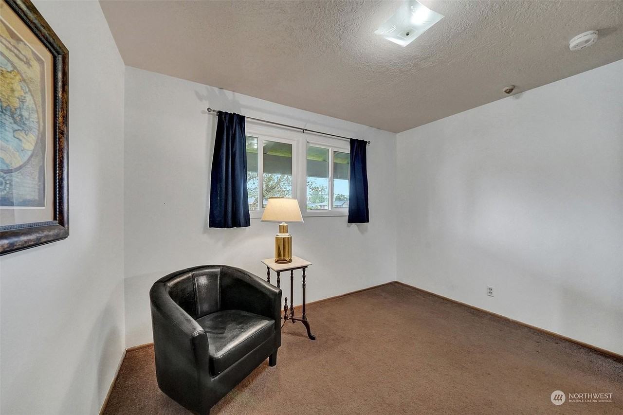 510 N Knoxville Way #NA - Photo 3 of 22