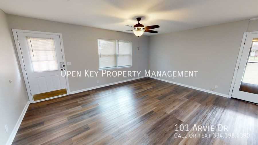 101 Arvie Dr - Photo 2 of 26