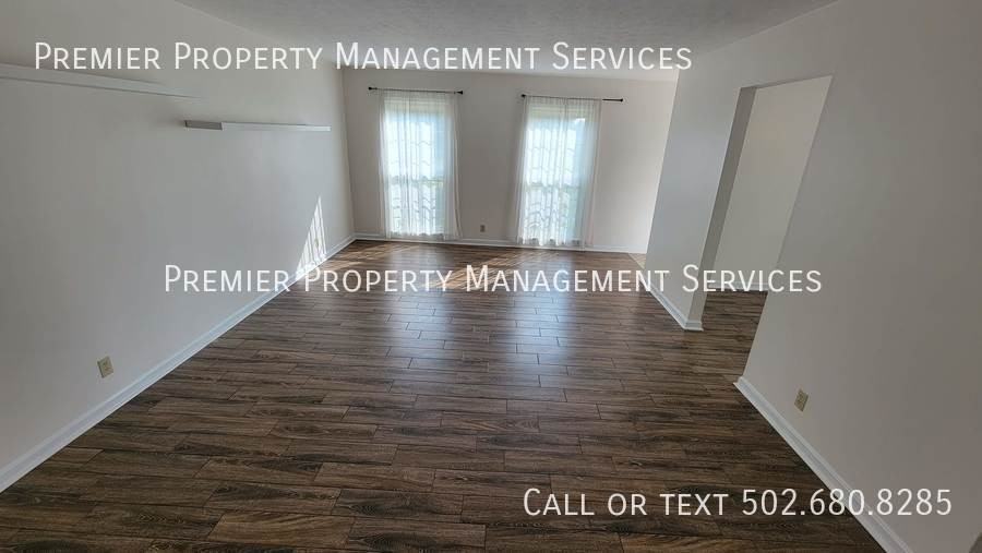 2602 Hounz Ln - Photo 3 of 19