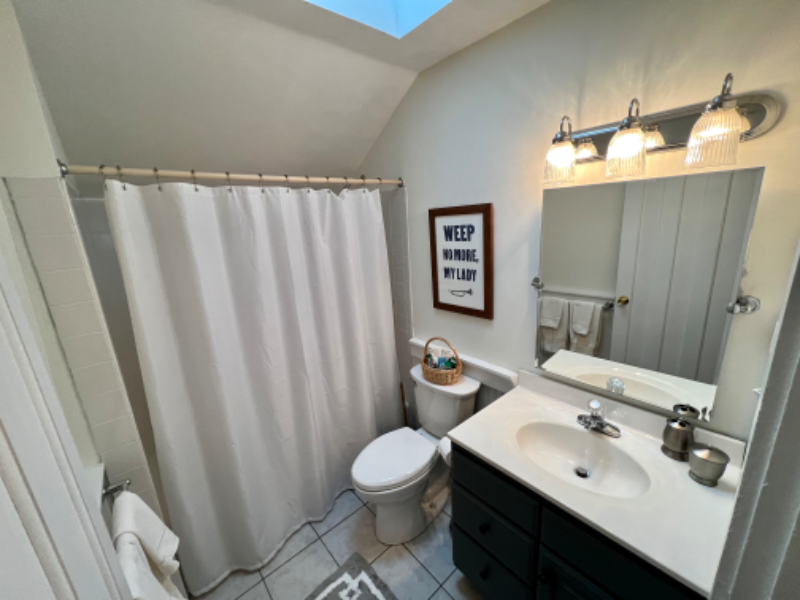 628 W High St - Photo 5 of 40