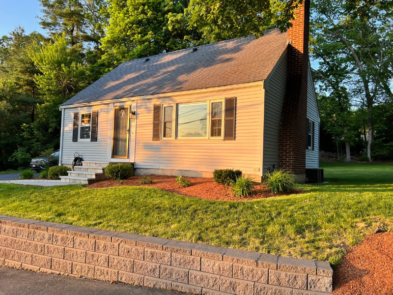 12 Curley Dr - Photo 2 of 26