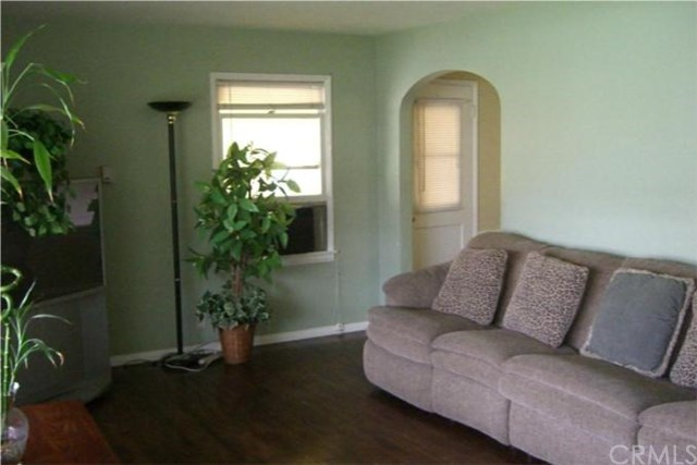 12182 14th St - Photo 2 of 4