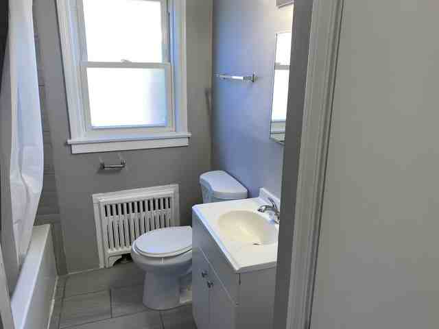 4214 S Michigan Ave #4214-1 - Photo 3 of 3