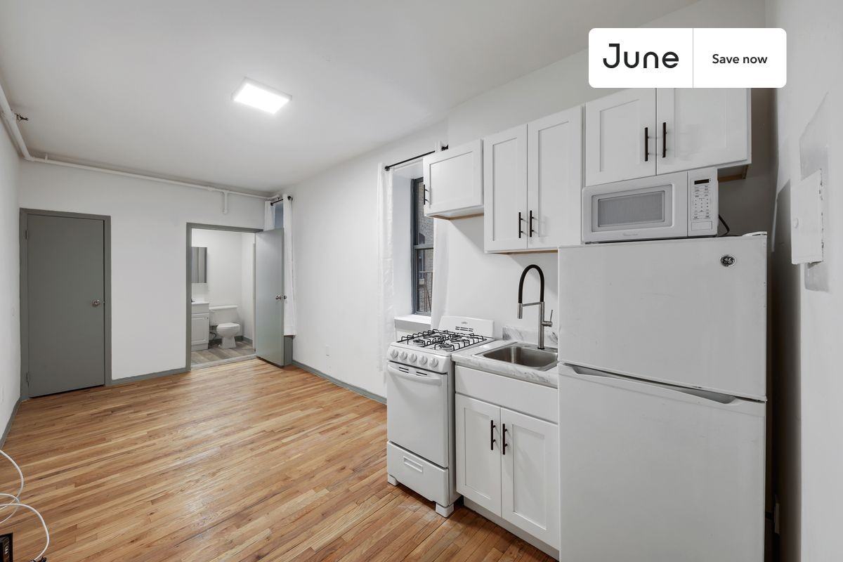 239 W 63rd St #1G