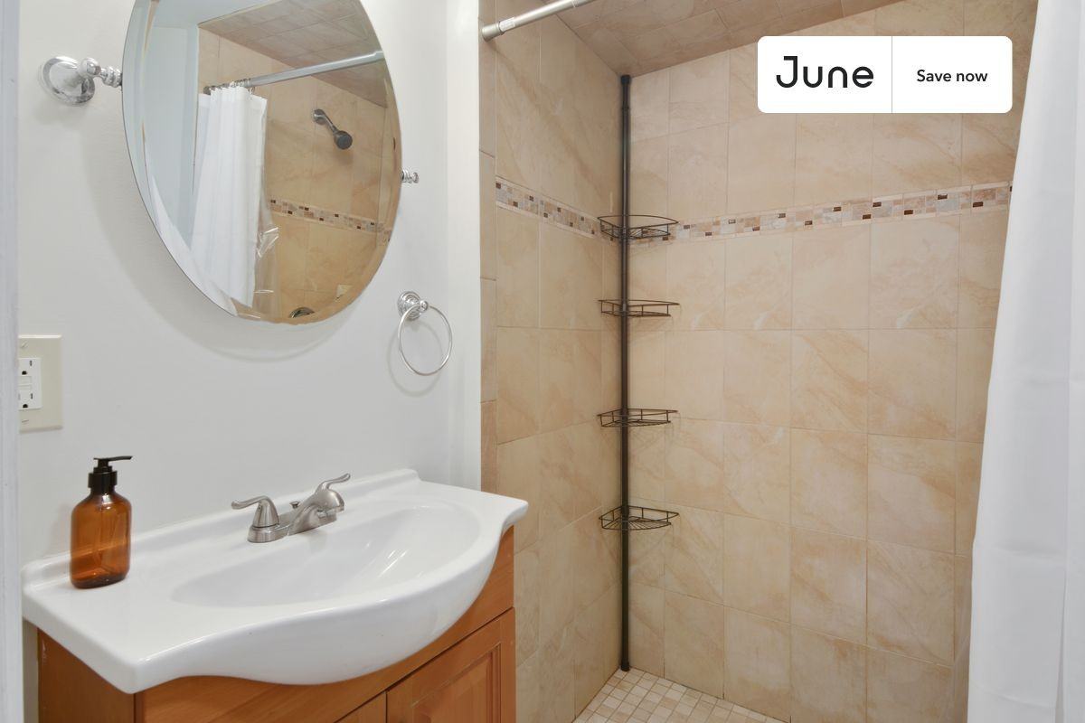 11 Linden St #1 - Photo 7 of 38