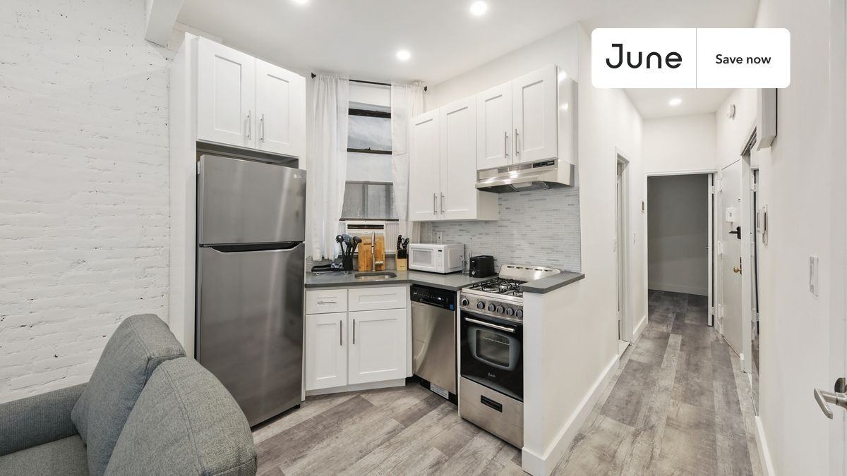 611 E 11th St #1 - Photo 5 of 15