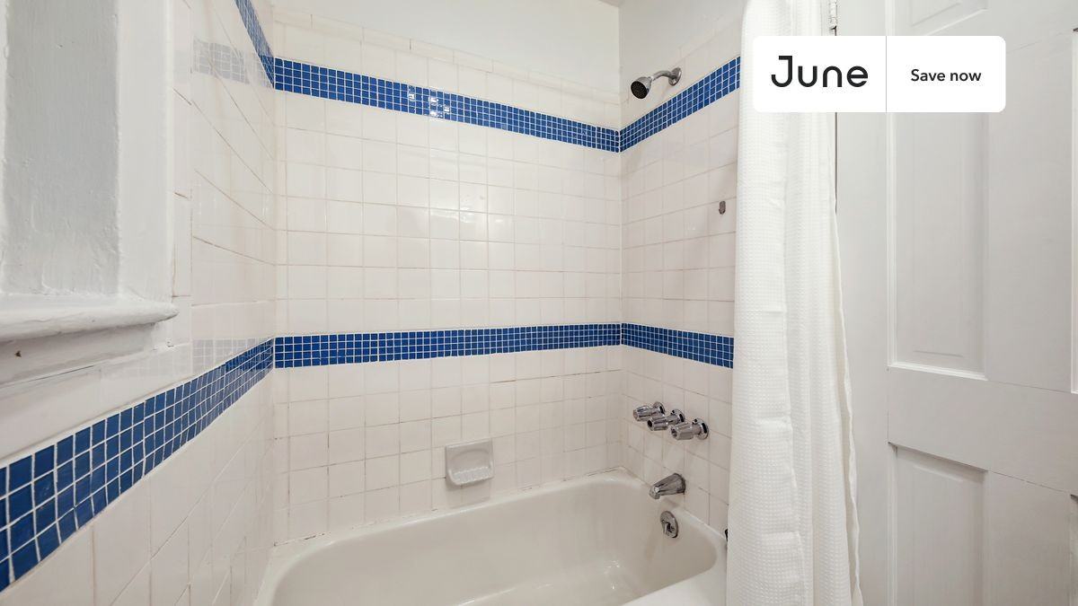611 E 11th St #1 - Photo 7 of 15