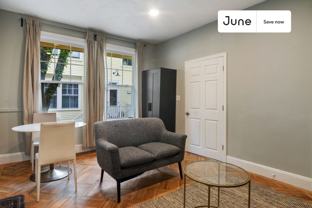 19 Putnam Ave - Photo 1 of 1