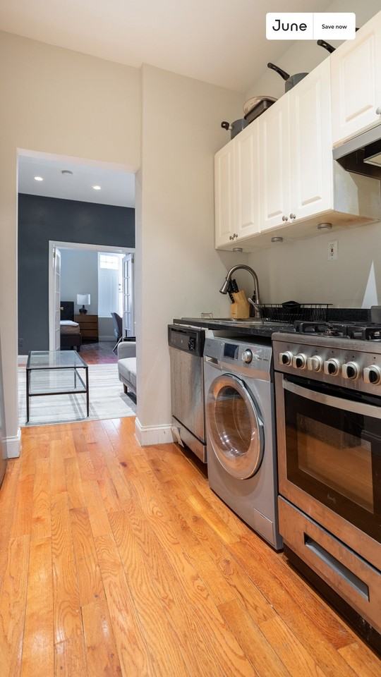 715 E 5th St #1C - Photo 2 of 18